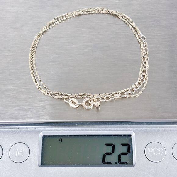 Vintage Sterling Silver 925 Italian Box Chain Necklace 18 - 20 Inches Adjustable - Picture 2 of 3